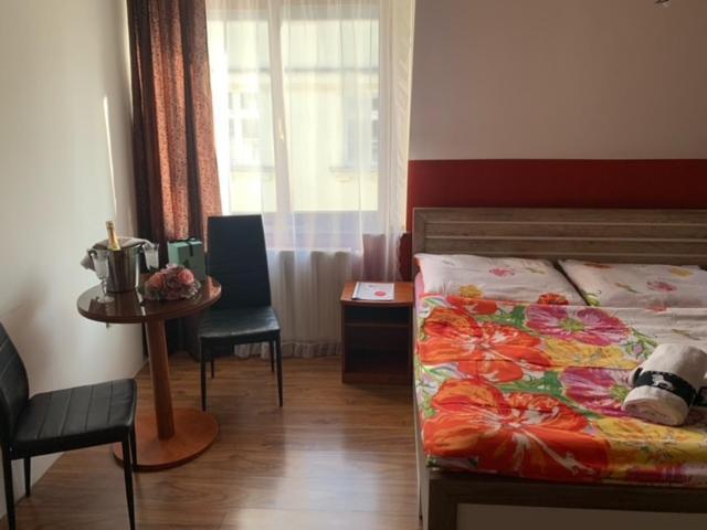 U Betty - Ostrava Centrum Екстер'єр фото